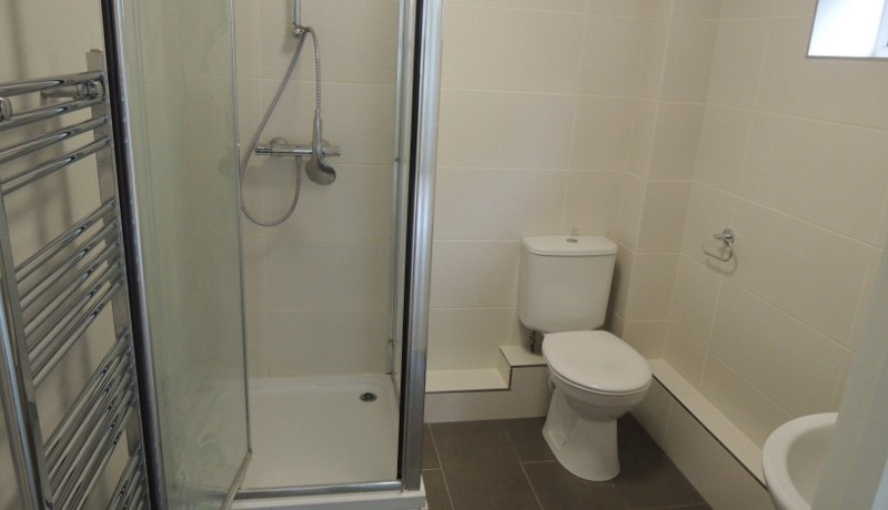 11 oakhill ensuite (2)