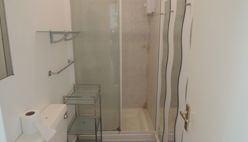 29 friern barnet road shower room